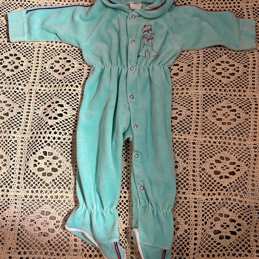 Vintage Carter’s onesie sleeper sailor themed Nautica size 6 months